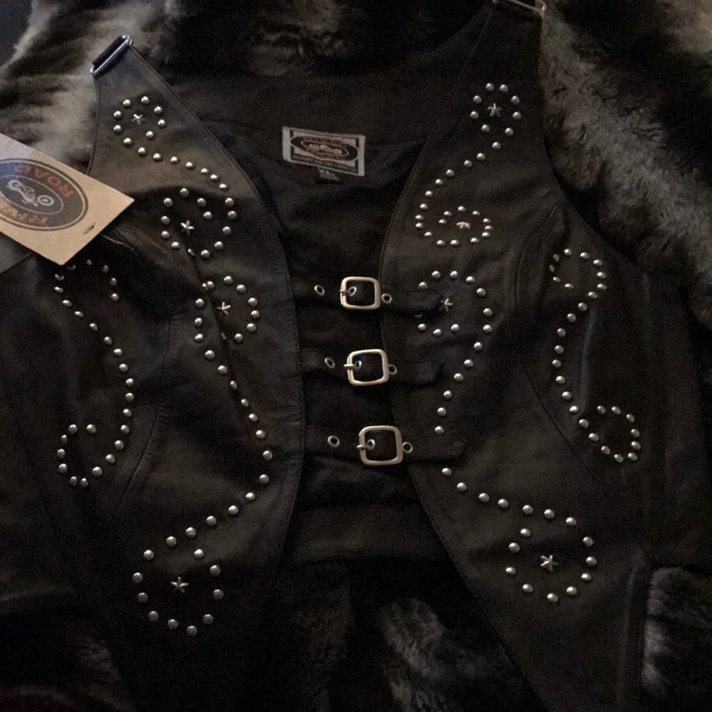 River Road Black Leather Vest   Size XL